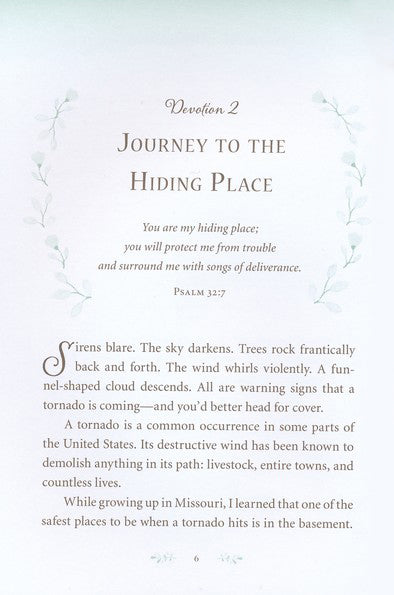 Grieving the Child I Never Knew: A Devotional for Comfort, hardcover