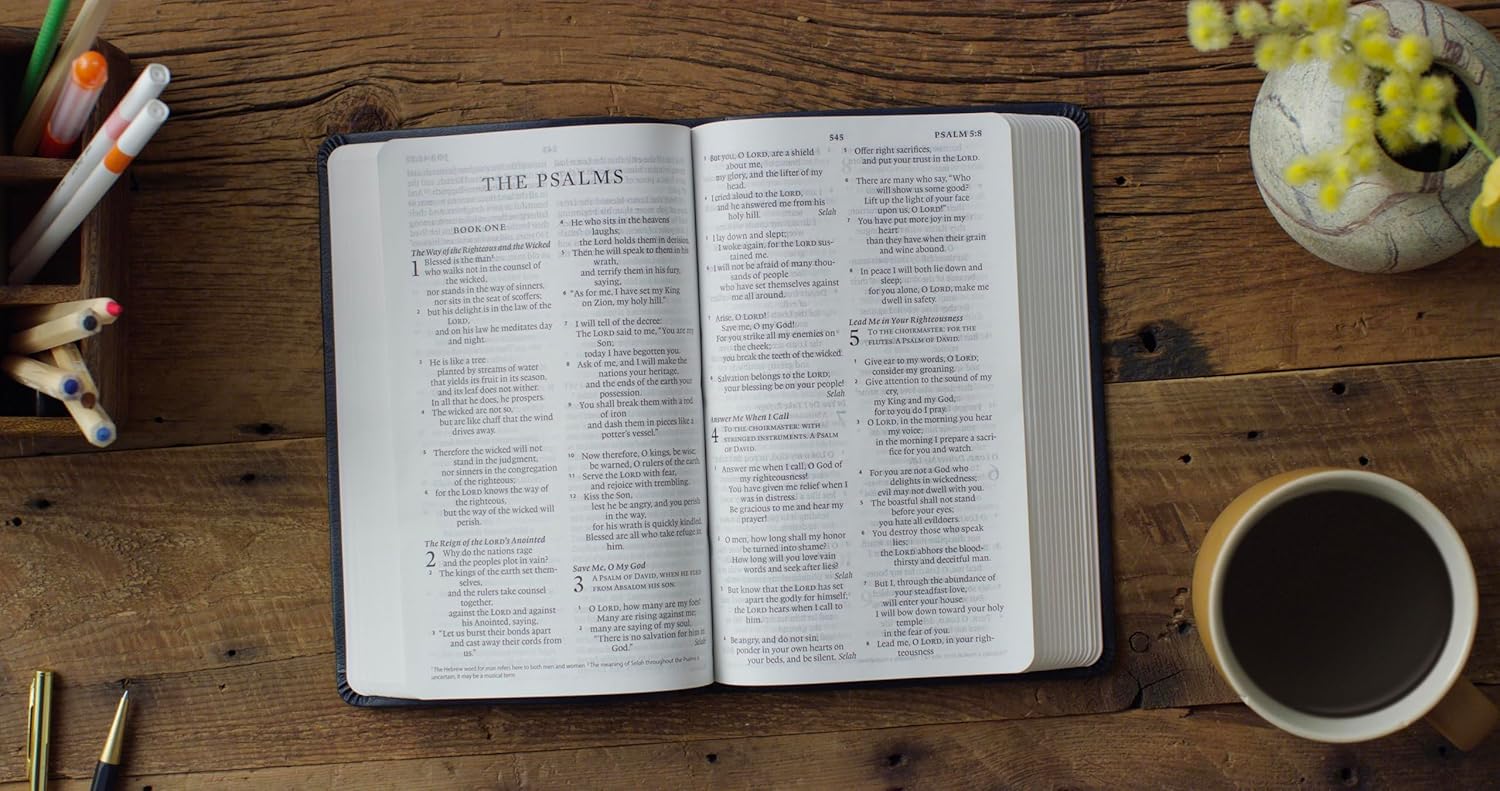 ESV Large Print Value Thinline, Navy, Mosaic Cross, Leathersoft