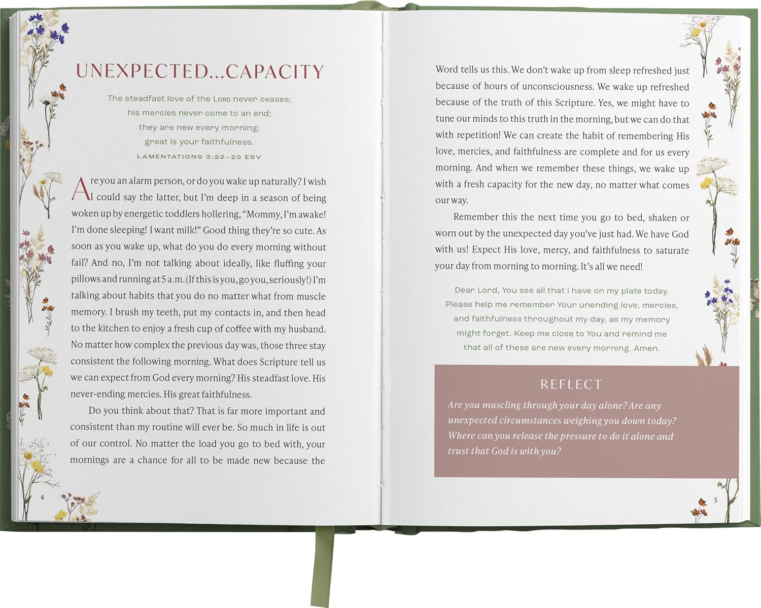 Living Open Handed: Devotions for Surrendering Control and Finding Joy in the Unexpected (hardcover)