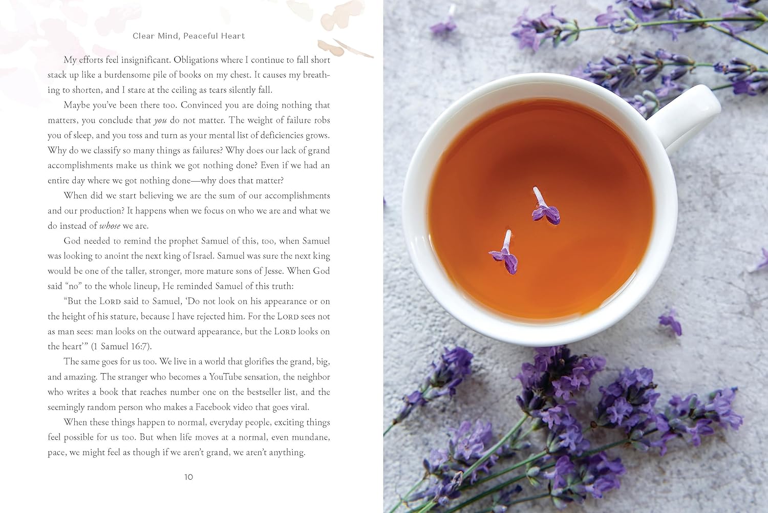 Clear Mind, Peaceful Heart: 50 Devotions for Sleeping Well in a World Full of Worry, Hardcover