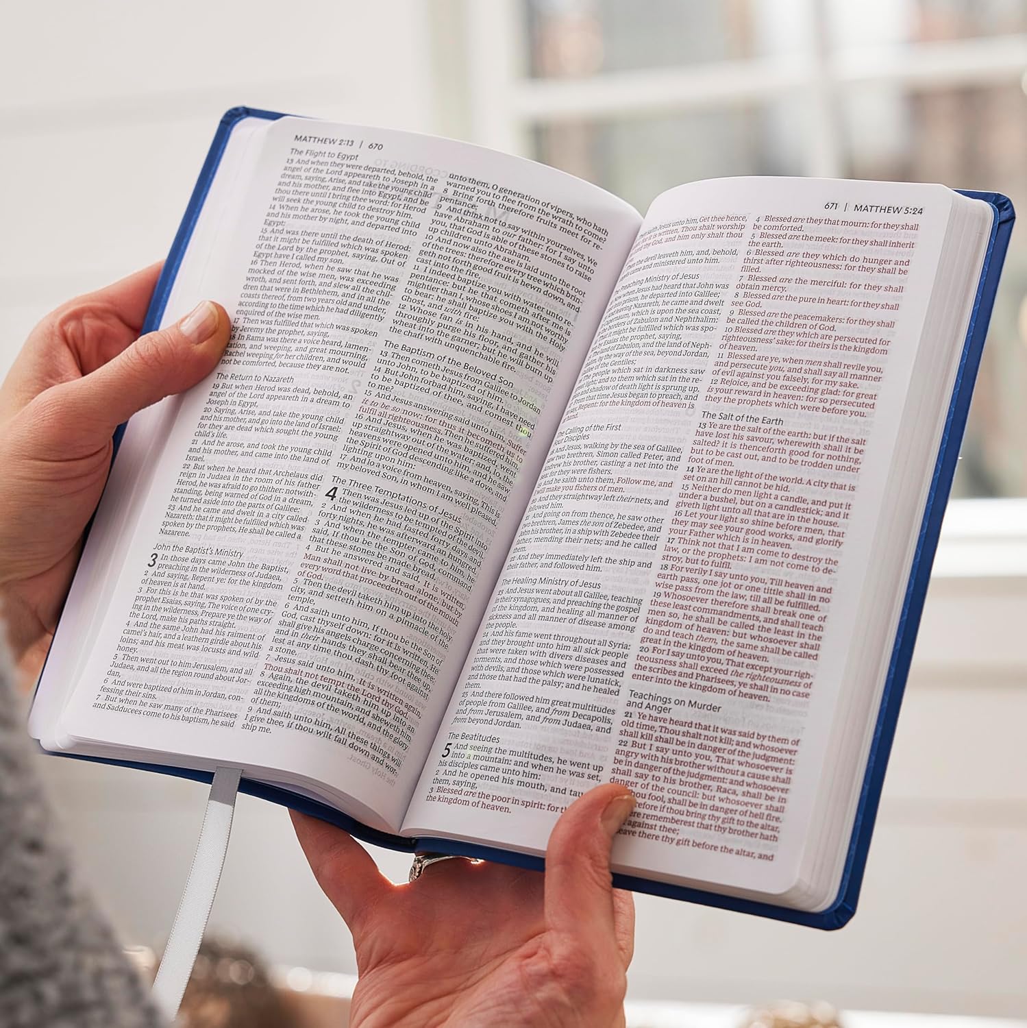 KJV Value Ultra Thinline, Red Letter, Comfort Print, Charcoal Leathersoft